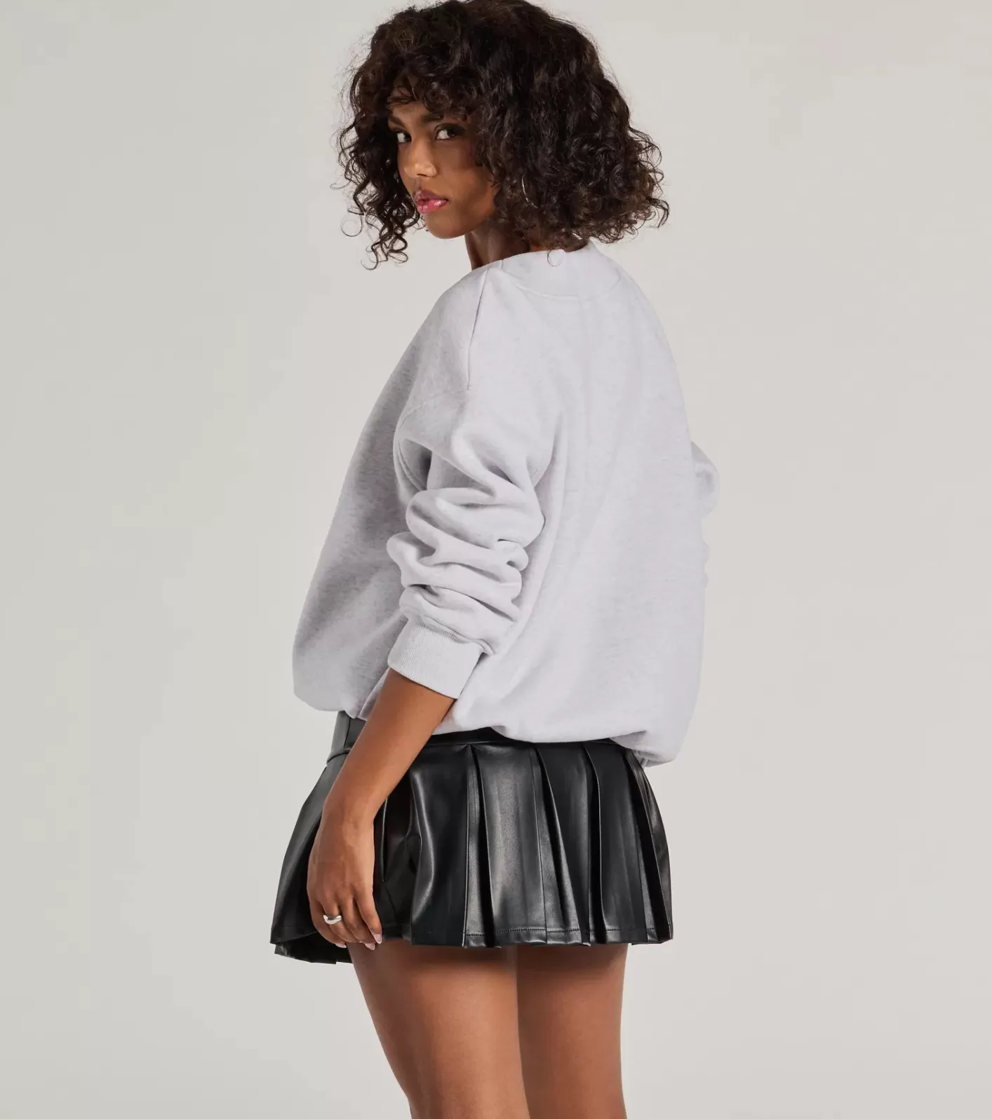 Windsor 24 Graphic Oversized Pullover Sweatshirt GRAY Cheap