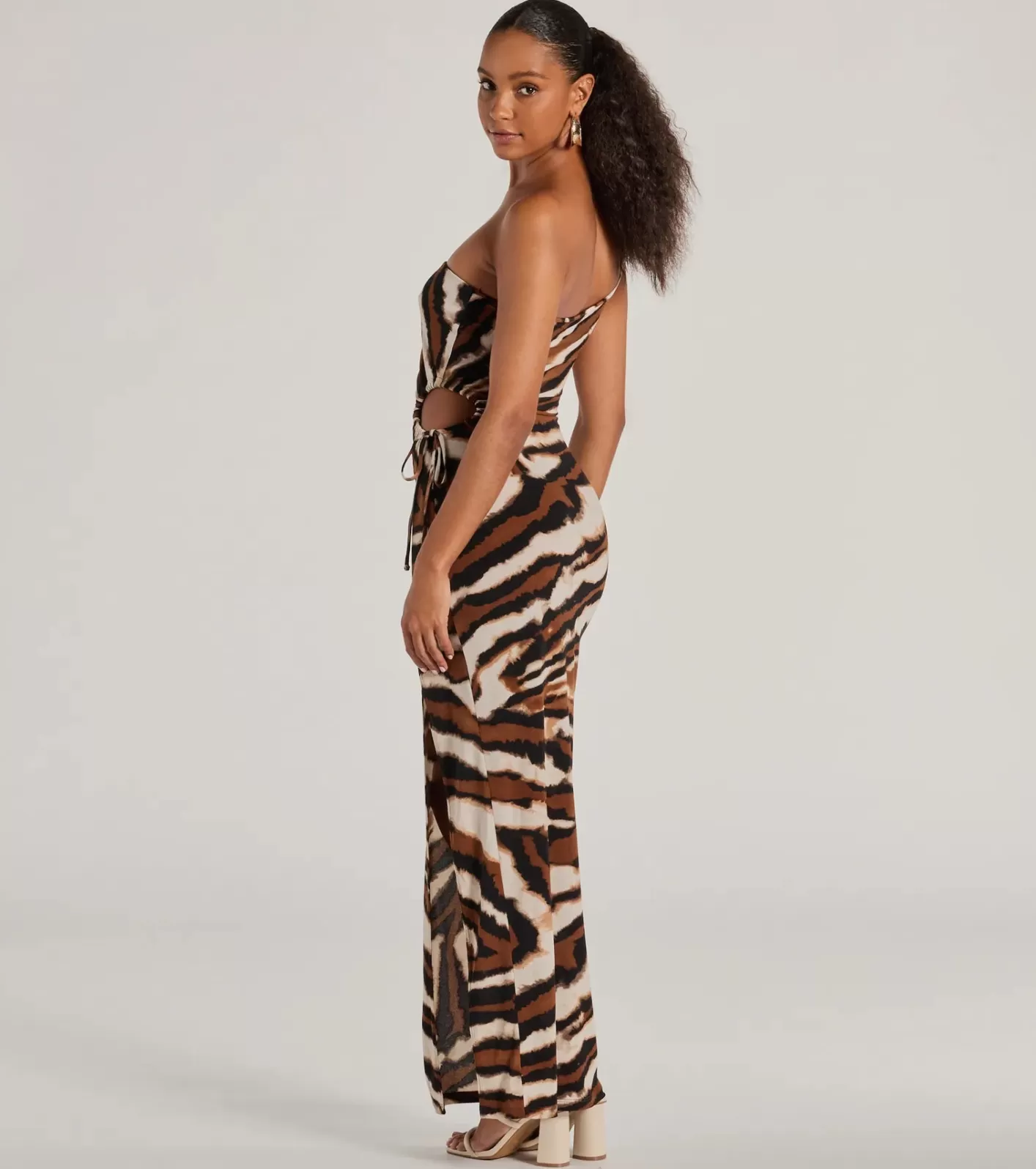 Windsor A Little Wild One-Shoulder Zebra Print Maxi Dress TAUPE Cheap