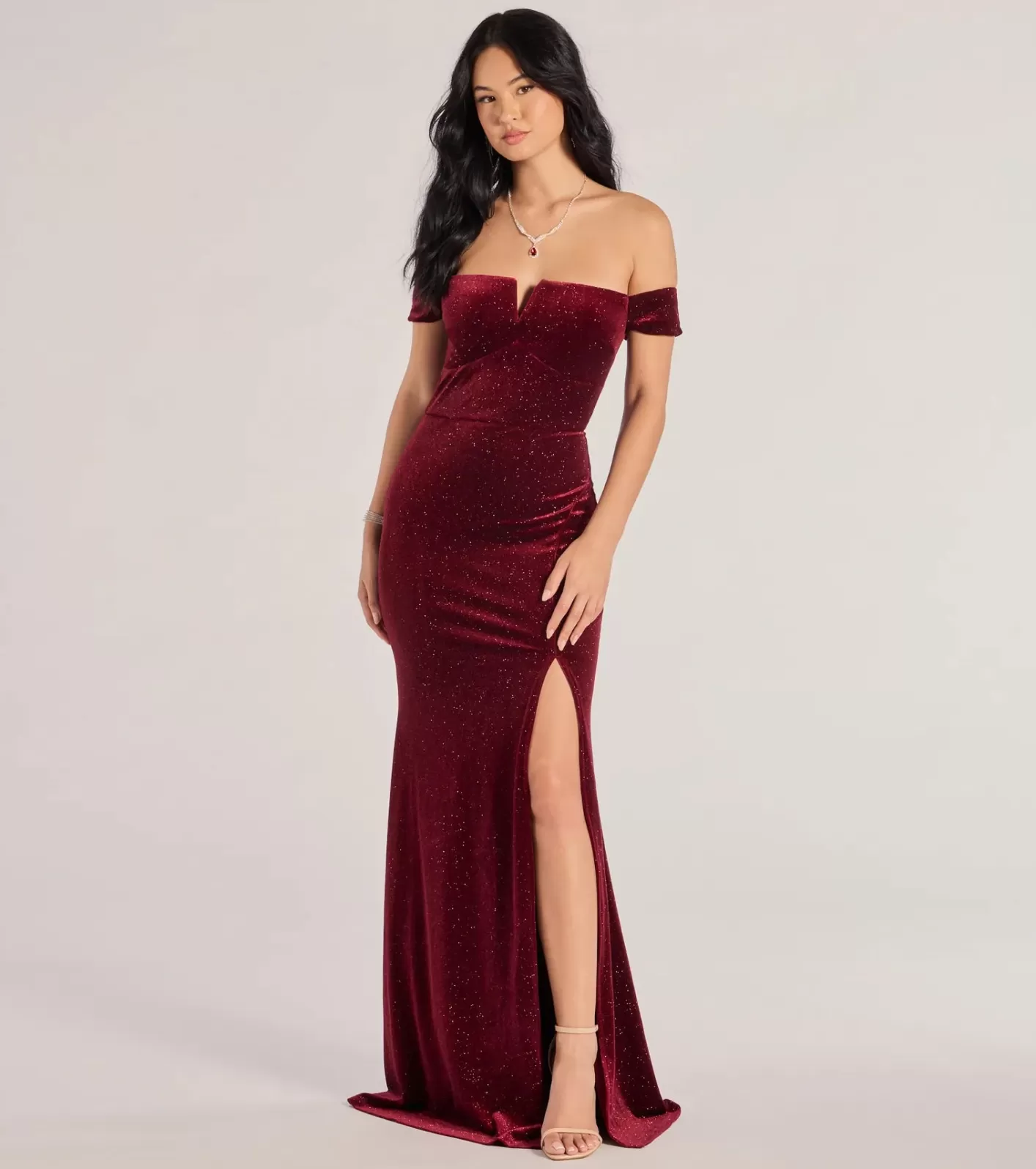 Windsor Alayna Velvet Off-The-Shoulder Mermaid Dress BURGUNDY Outlet