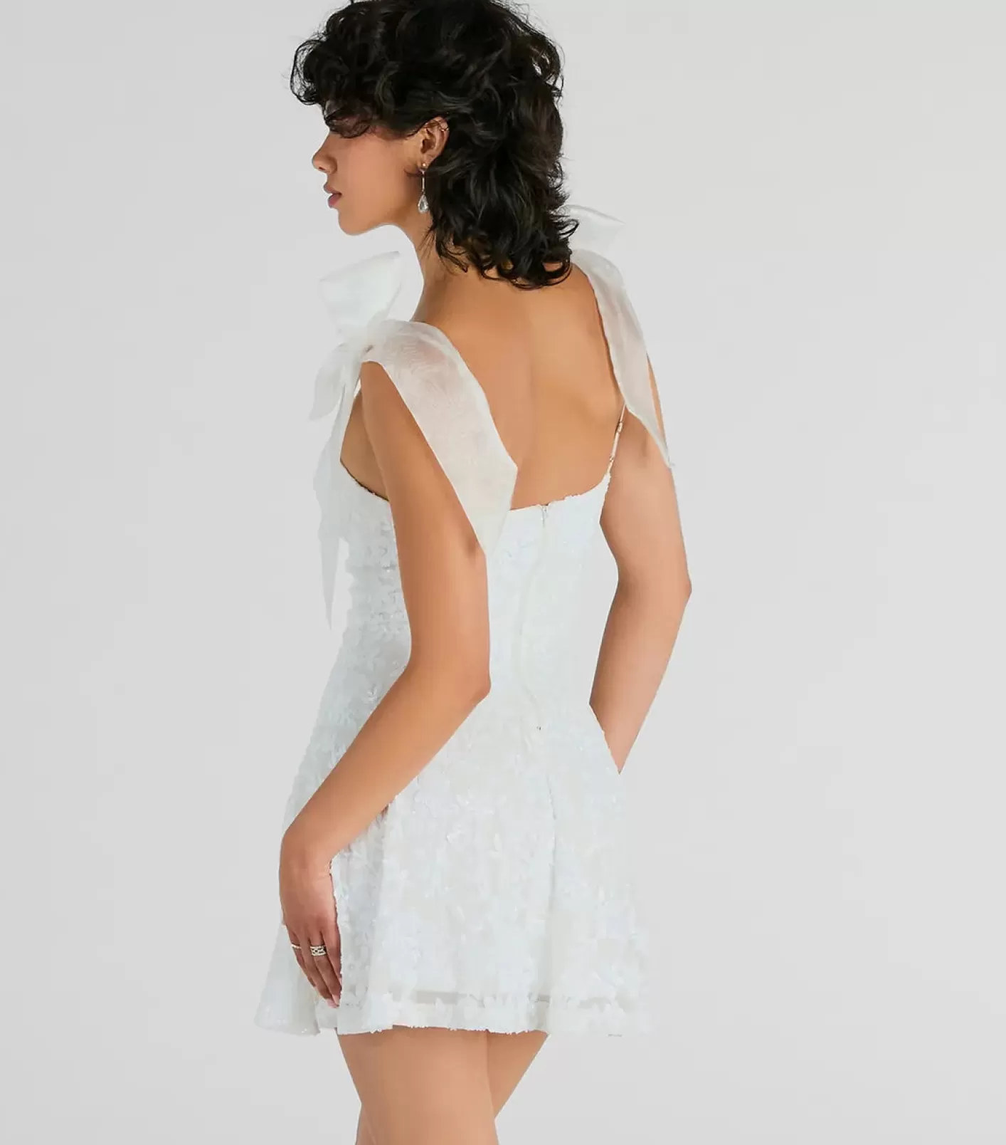 Windsor Amanda Tulle Bow Strap Sequin A-Line Party Dress WHITE Outlet