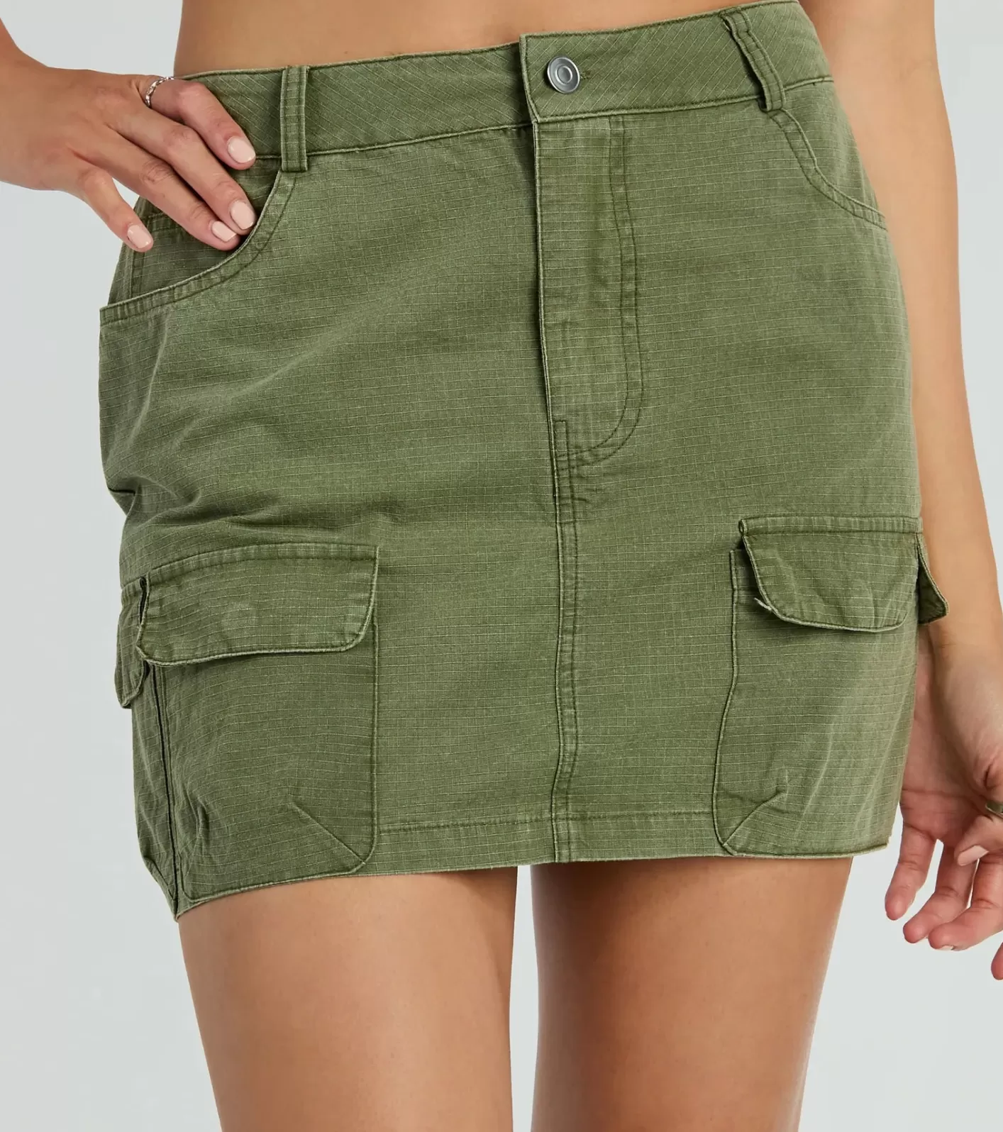 Windsor Attention Please High-Rise Cargo Mini Skirt OLIVE Fashion