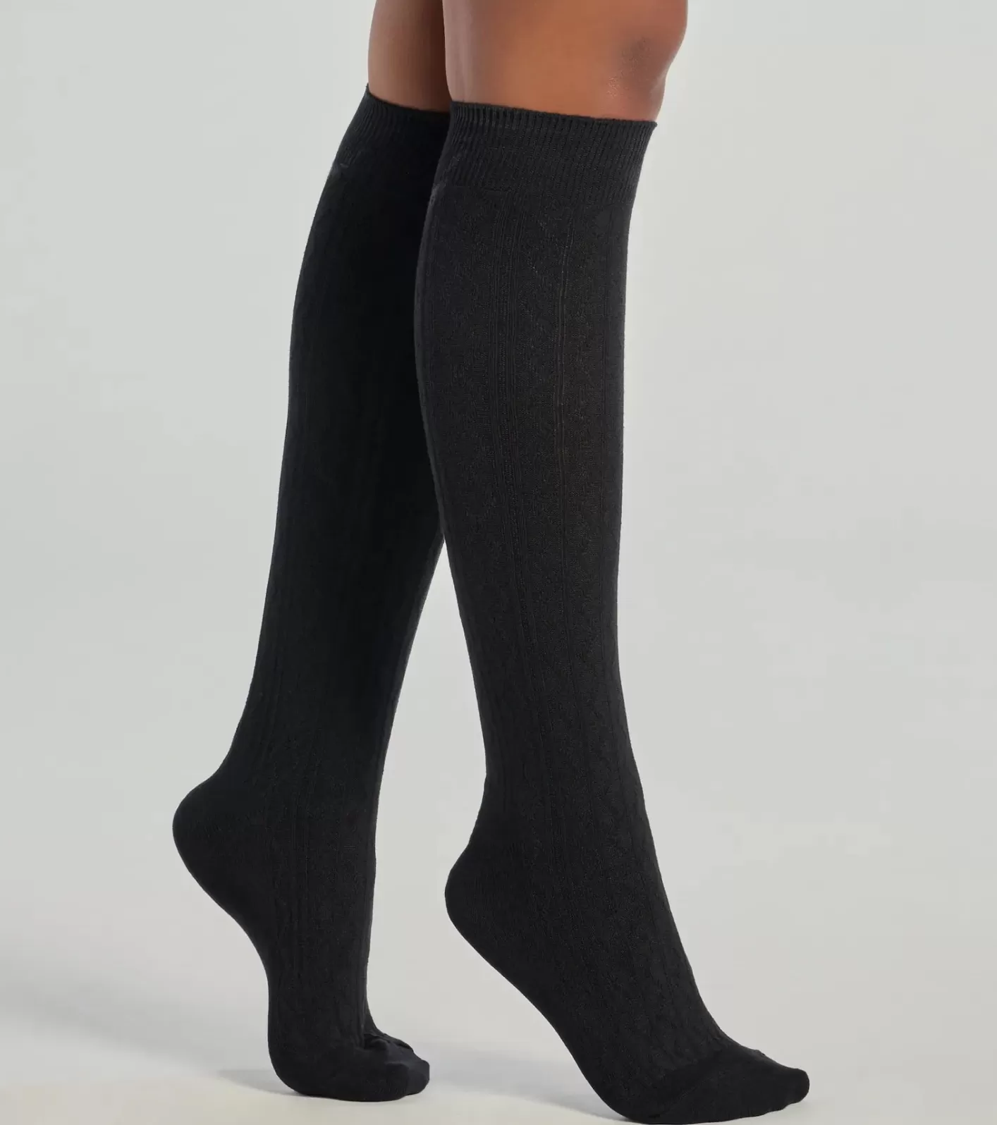 Windsor Basic Vibes Under-The-Knee Socks BLACK Flash Sale