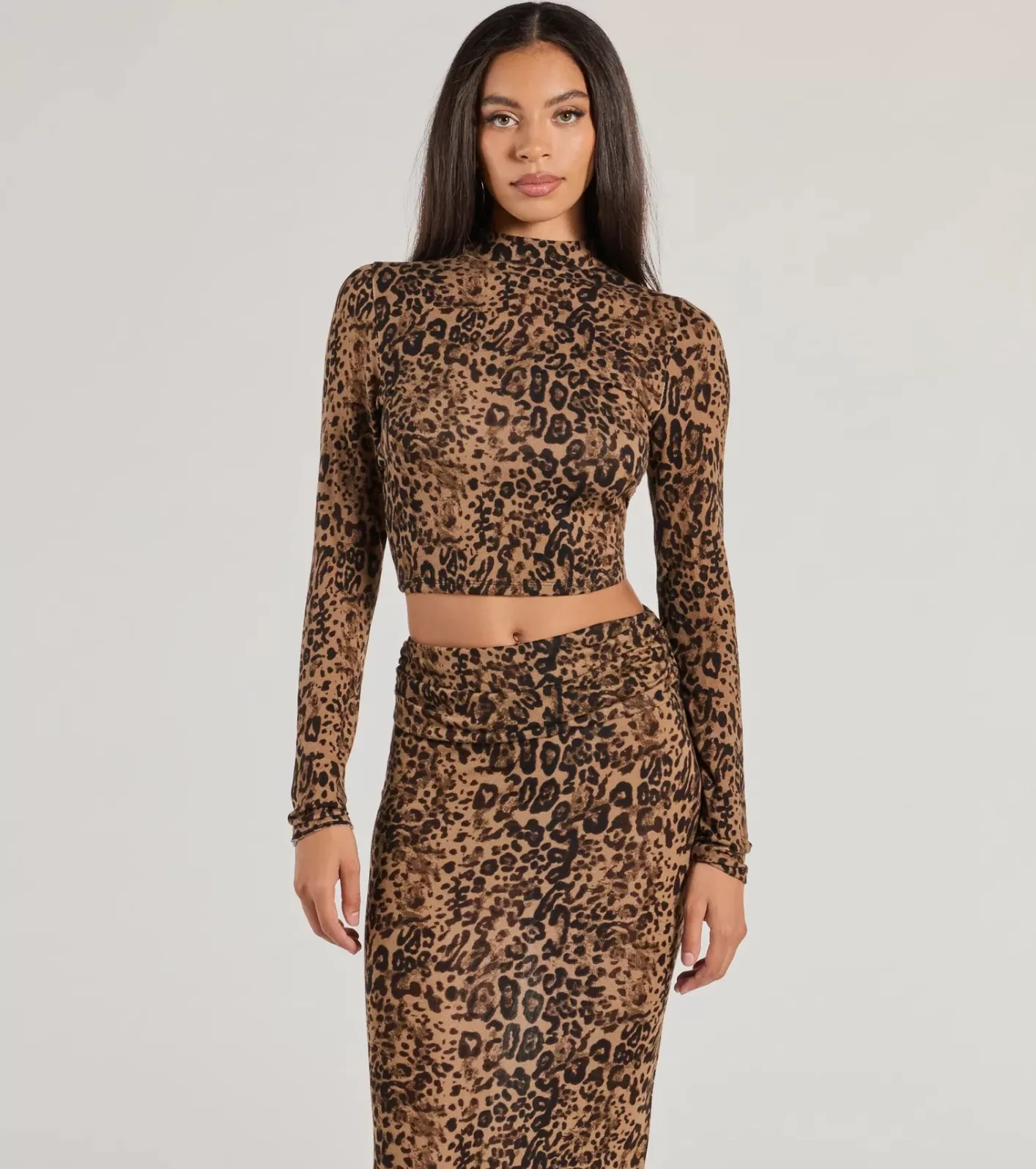 Windsor Bold Aura Print Knit Crop Top LEOPARD Hot
