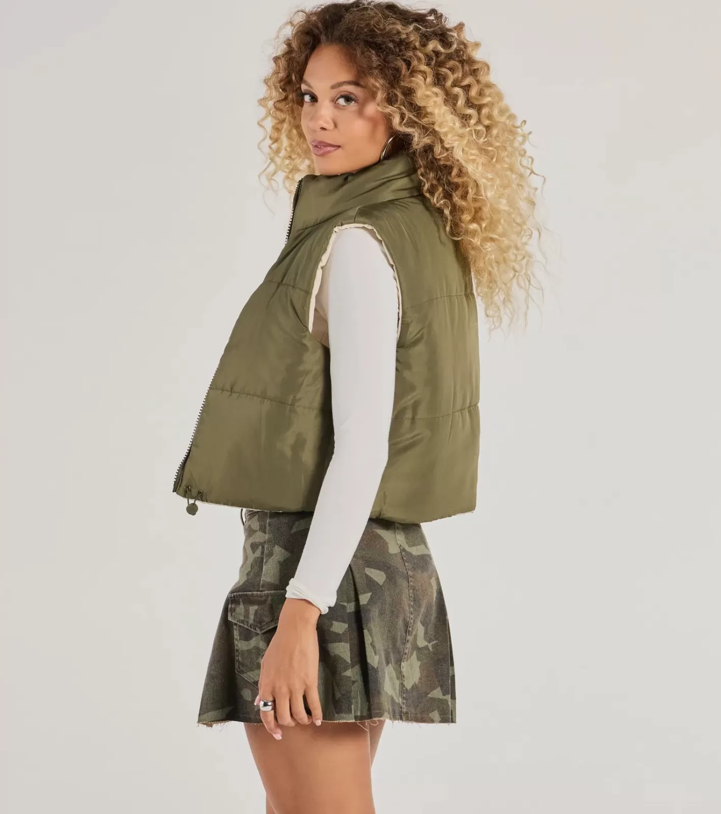 Windsor Casual Sleek Reversible Cropped Puffer Vest OLIVE Hot
