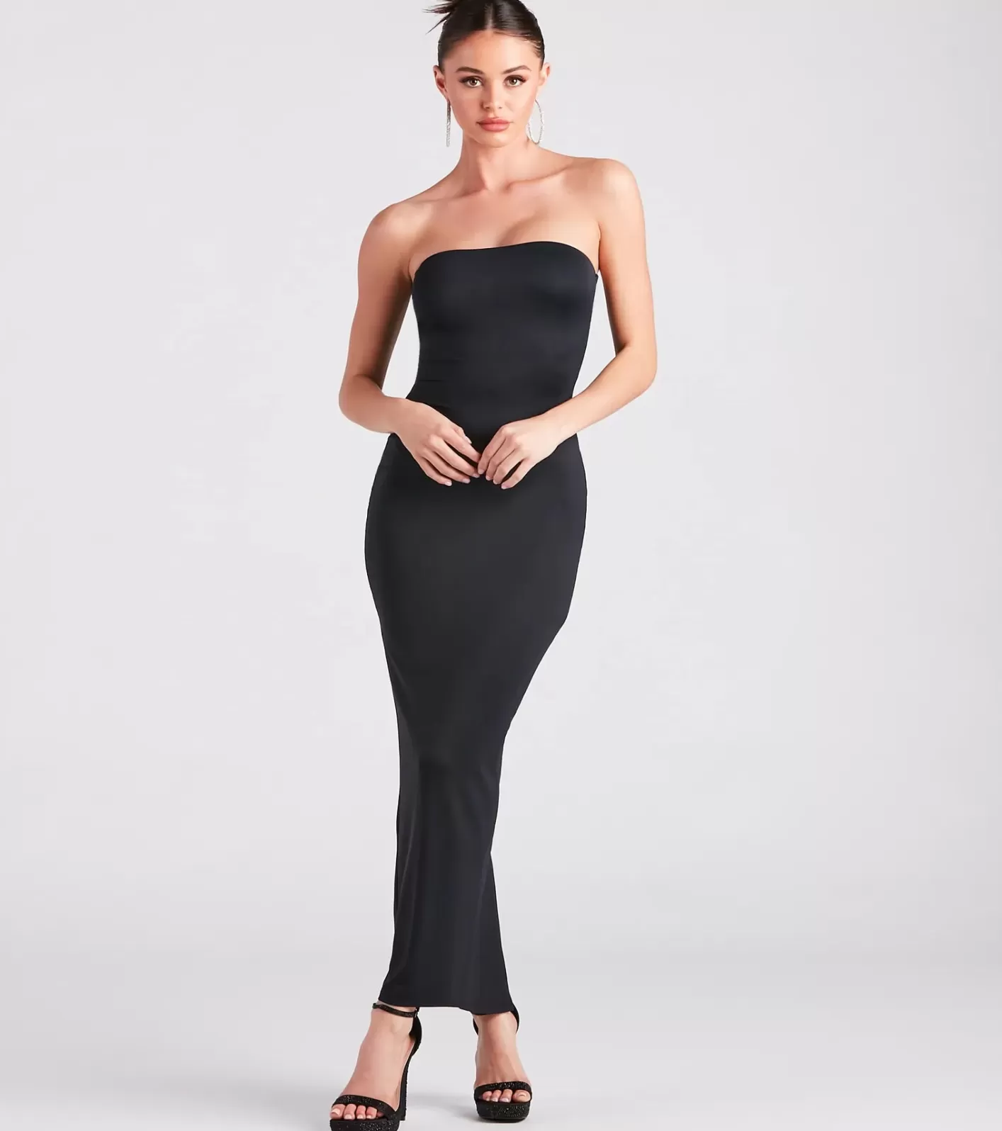 Windsor Casually Chic Smooth Knit Fitted Maxi Dress BLACK Hot