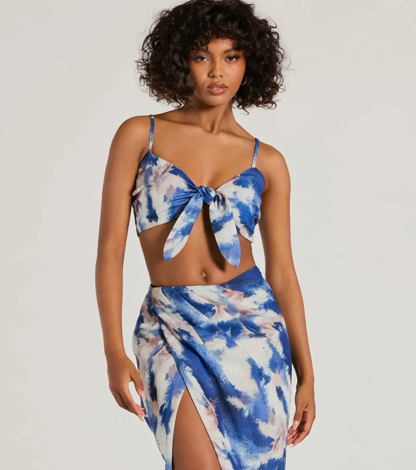 Windsor Chic Muse Watercolor Tie-Front Crop Top BLUE New