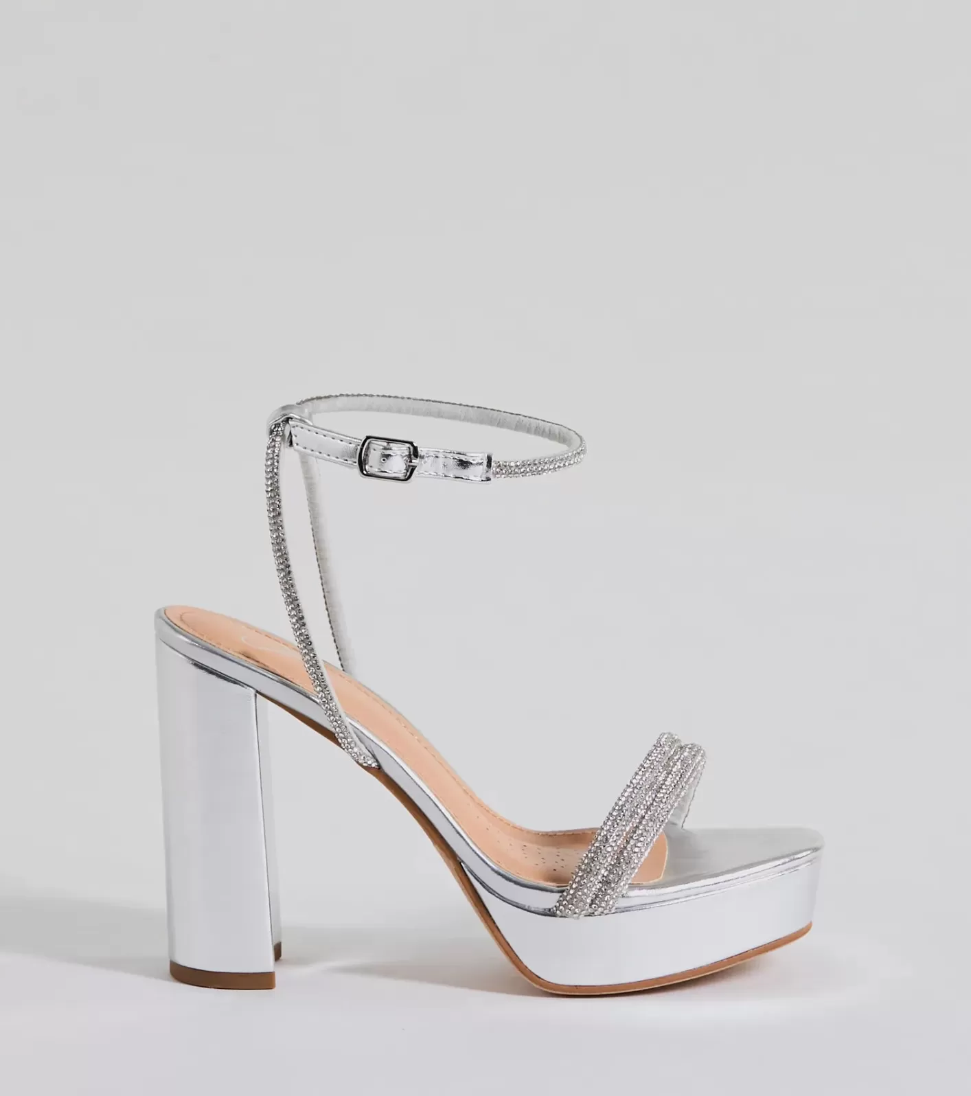 Windsor Chic Stunners Rhinestone Platform Metallic Heels SILVER New