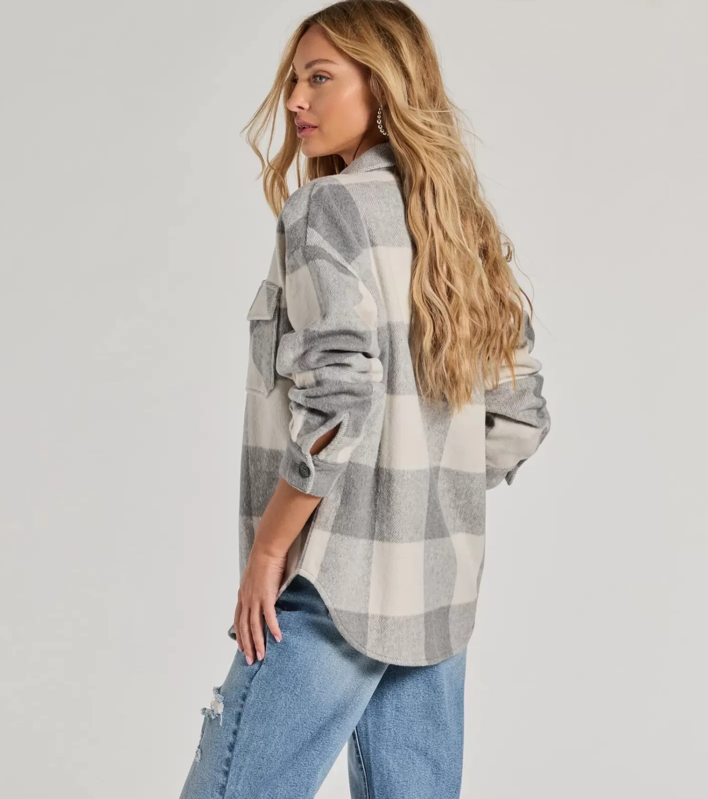 Windsor Cozy Season Plaid Button-Down Shacket GRAY New