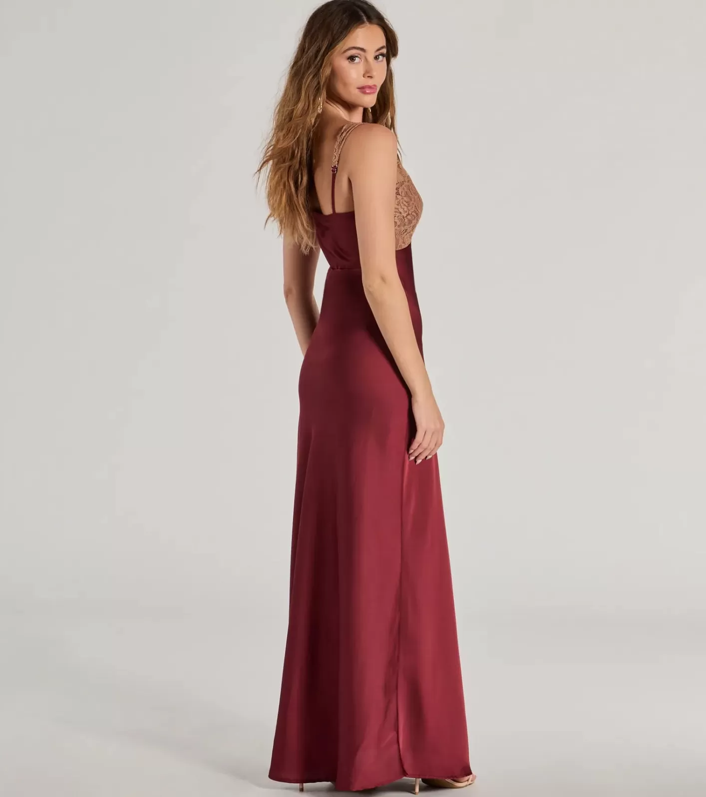 Windsor Deirdre Satin and Lace Sleeveless Mermaid Dress BURGUNDY Cheap