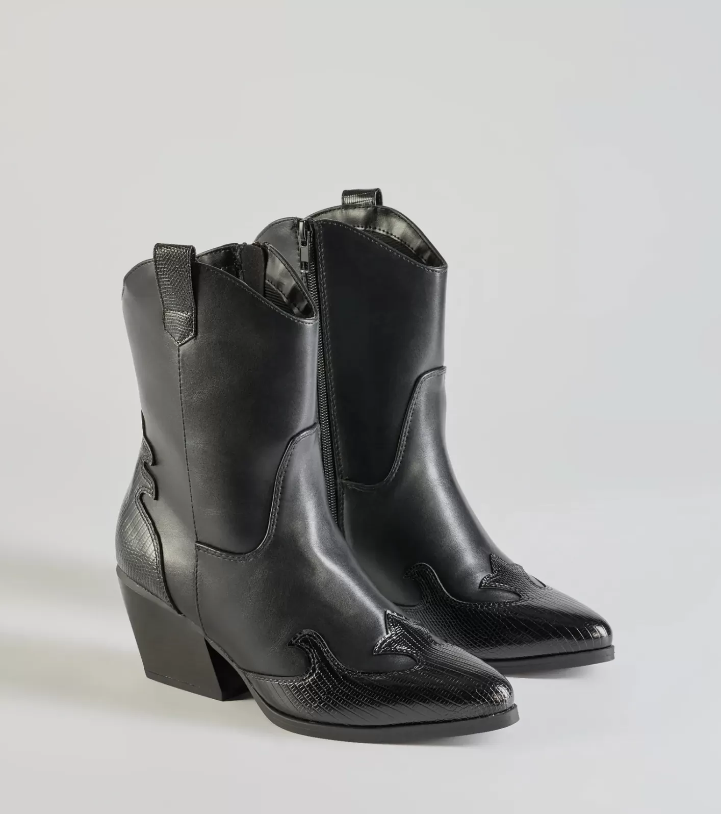 Windsor Edgy-Chic Faux Leather Western Booties BLACK Discount