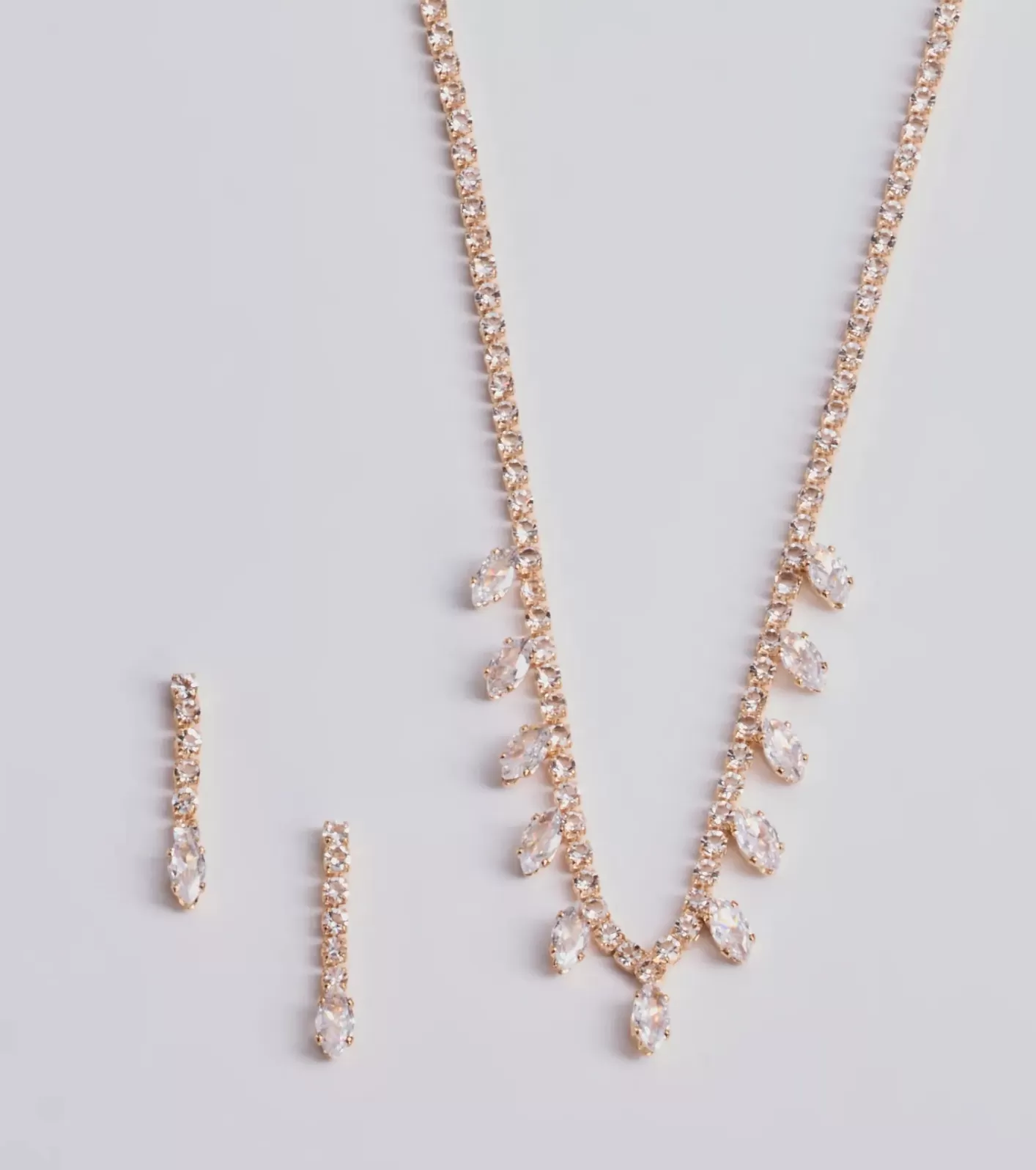 Windsor Enchant Me Necklace And Earrings Set GOLD Online