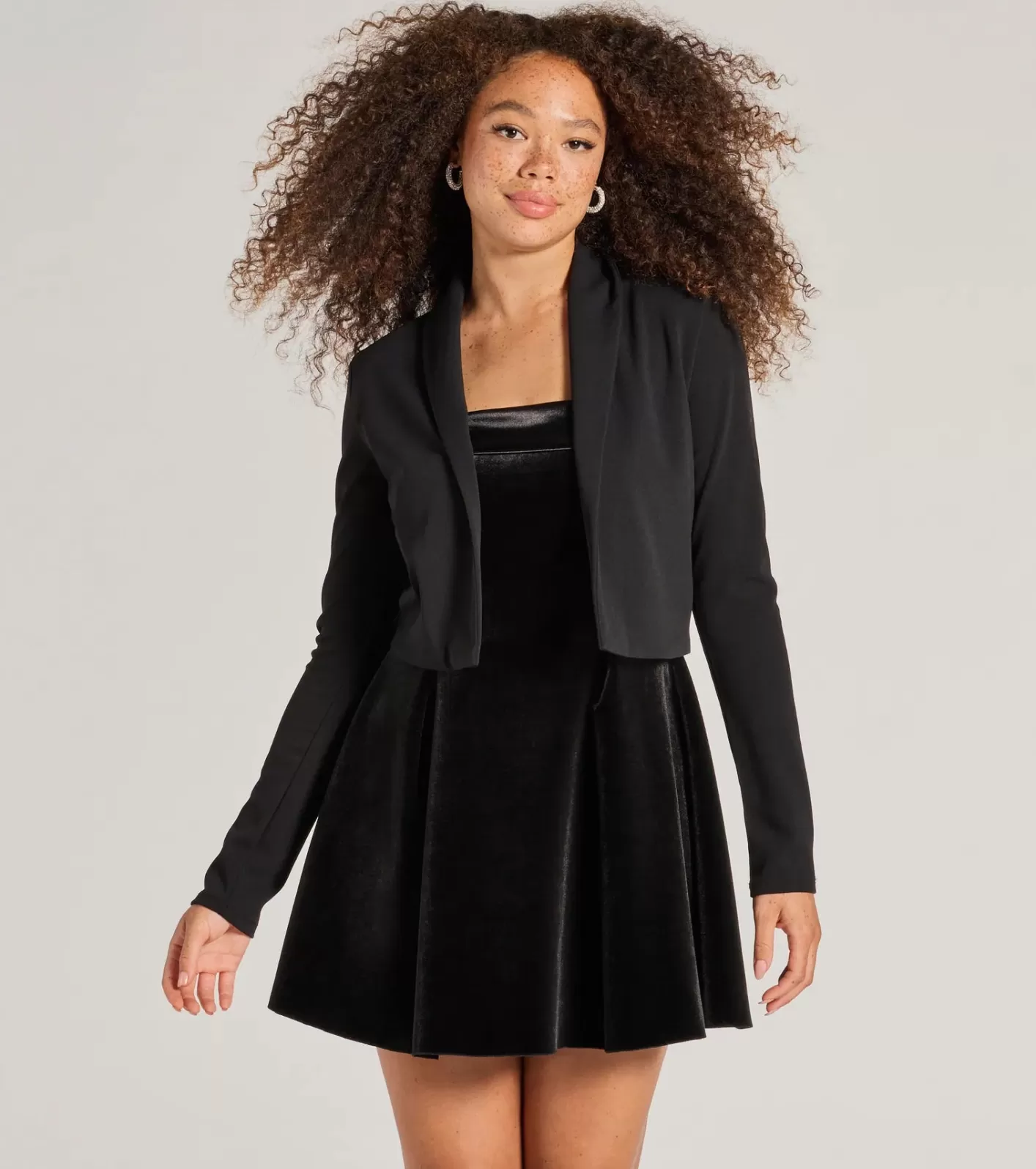Windsor Essential Chic Crepe Cropped Blazer BLACK Cheap