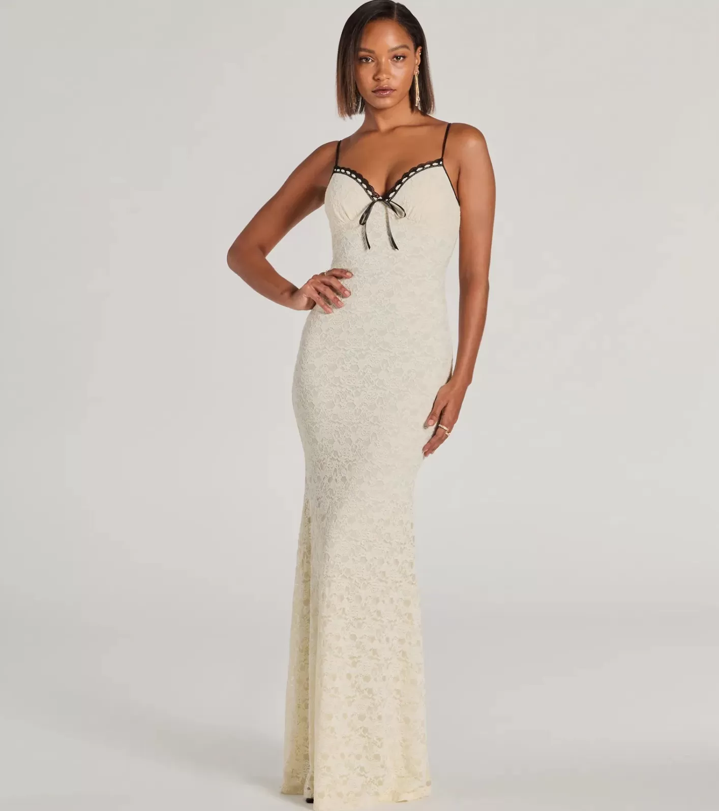 Windsor Glinda V-Neck Bow Lace Mermaid Formal Dress IVORY New