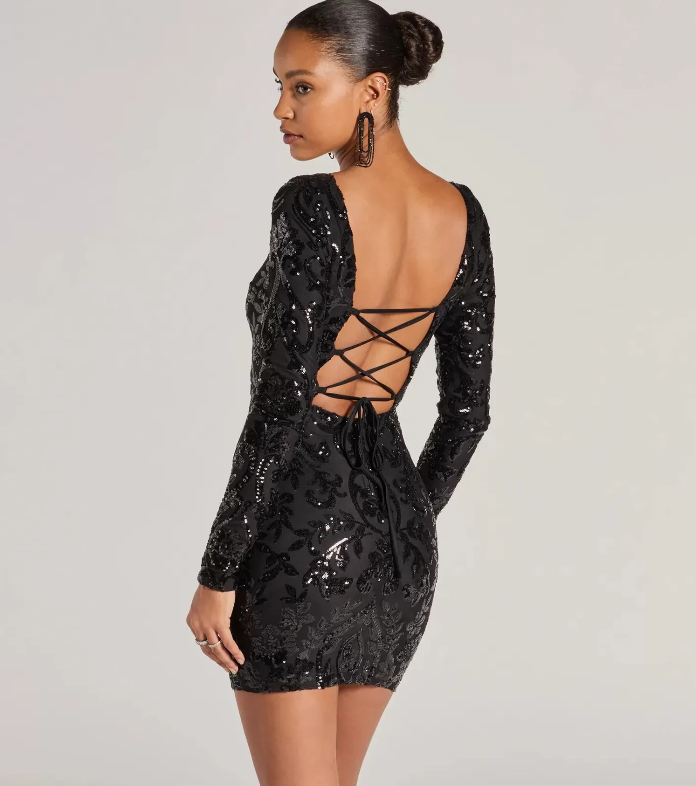 Windsor Janine Lace-Up Long Sleeve Bodycon Sequin Mini Dress BLACK New