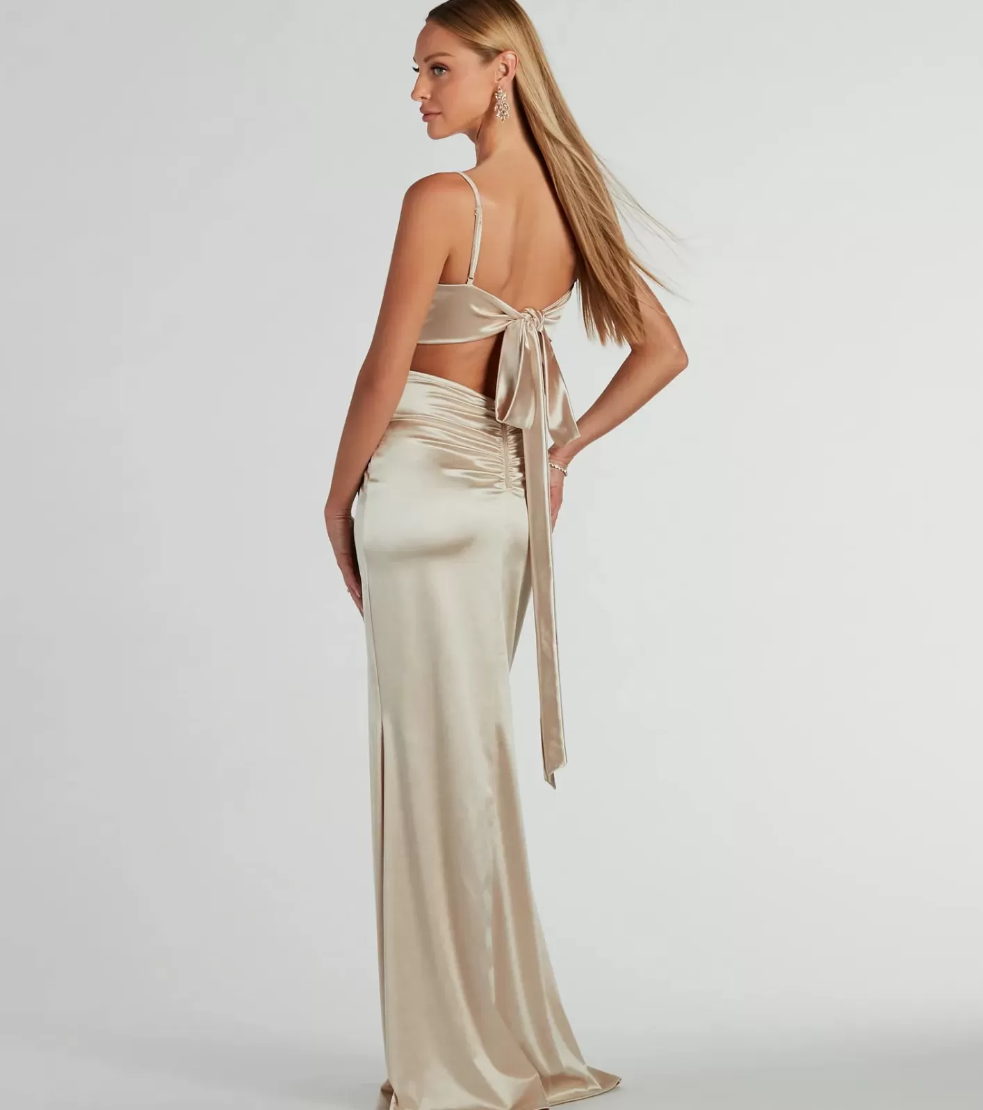 Windsor Laurel Formal Satin Tie-Back Mermaid Dress GOLD New