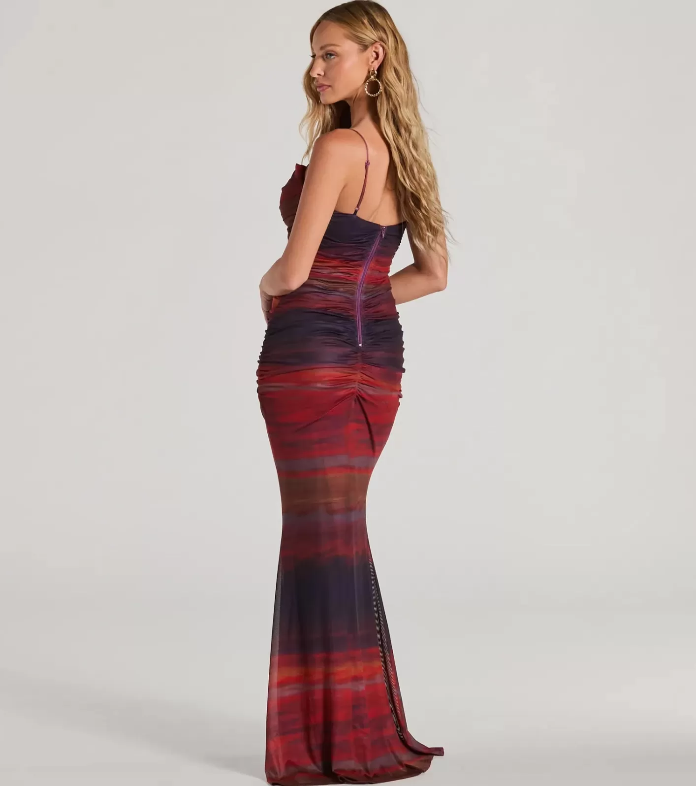 Windsor Liv Cowl Neck Abstract Mermaid Formal Dress RED New