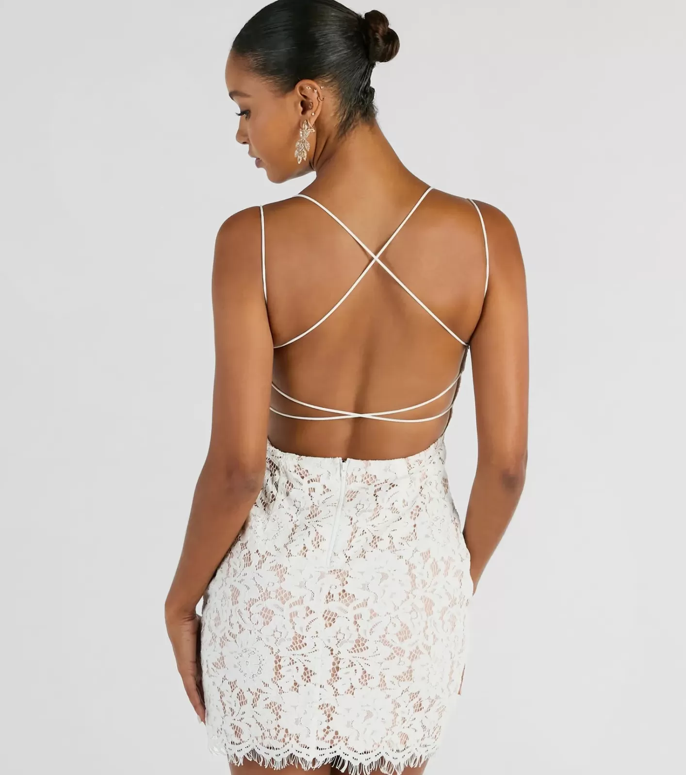 Windsor Major Swoon Strappy Back Lace Mini Dress WHITE Best Sale