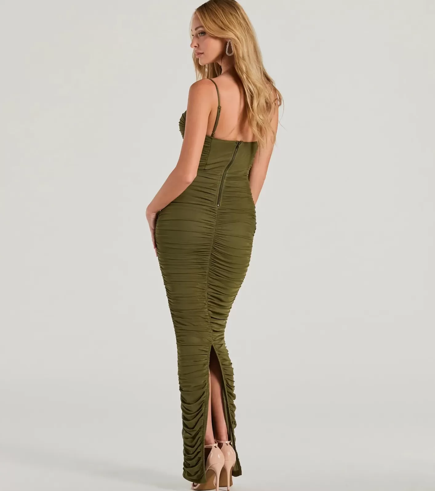 Windsor Maria Sweetheart Ruched Slim Mesh Formal Dress OLIVE Online
