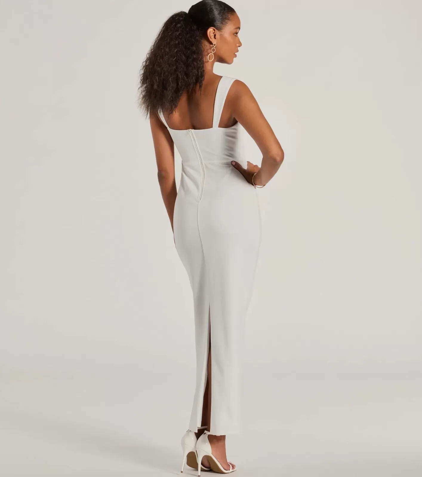 Windsor Monae Sleeveless Slim Long Crepe Formal Dress WHITE Hot