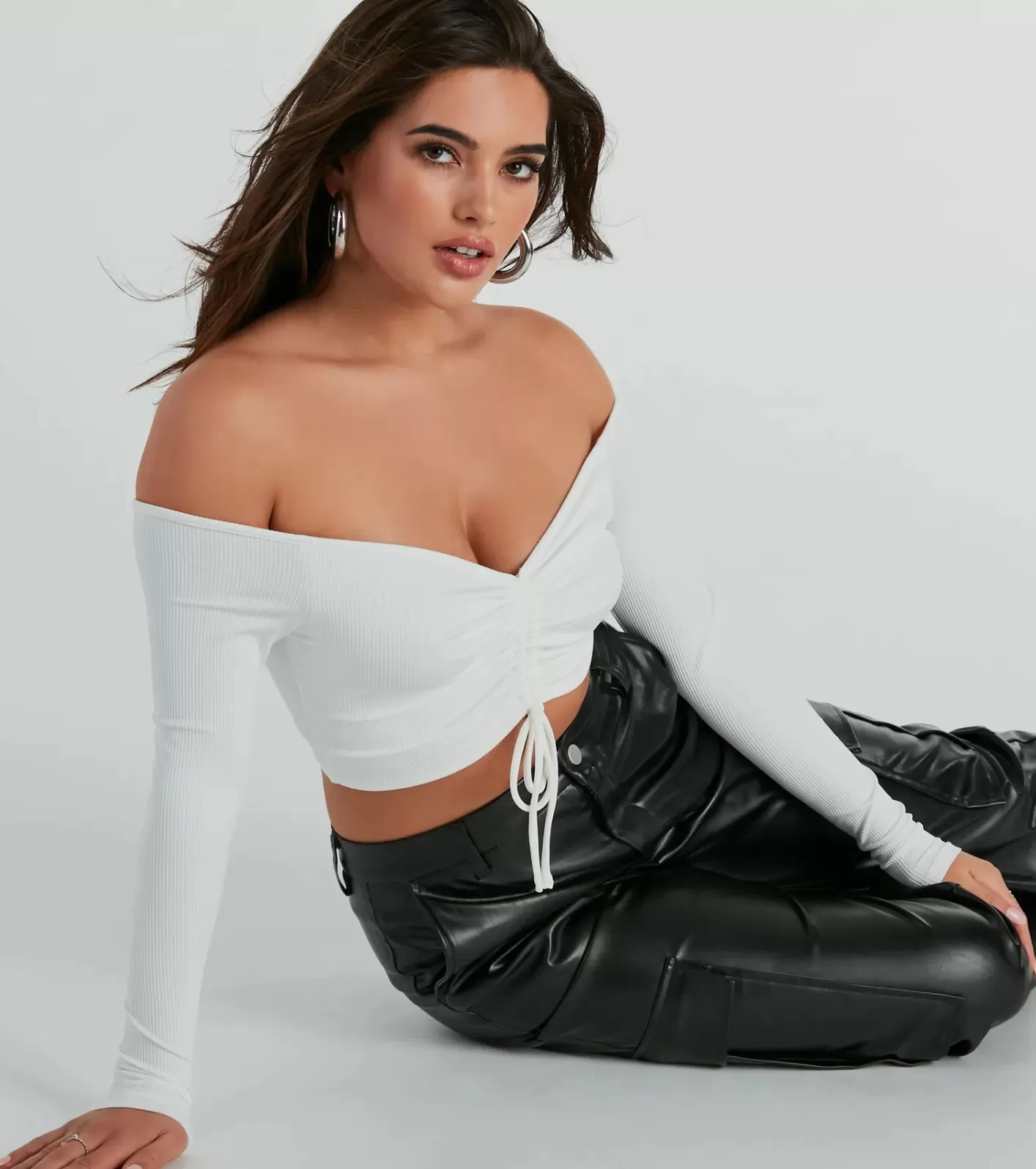 Windsor Nothing Sweeter Off-The-Shoulder Crop Top WHITE Best