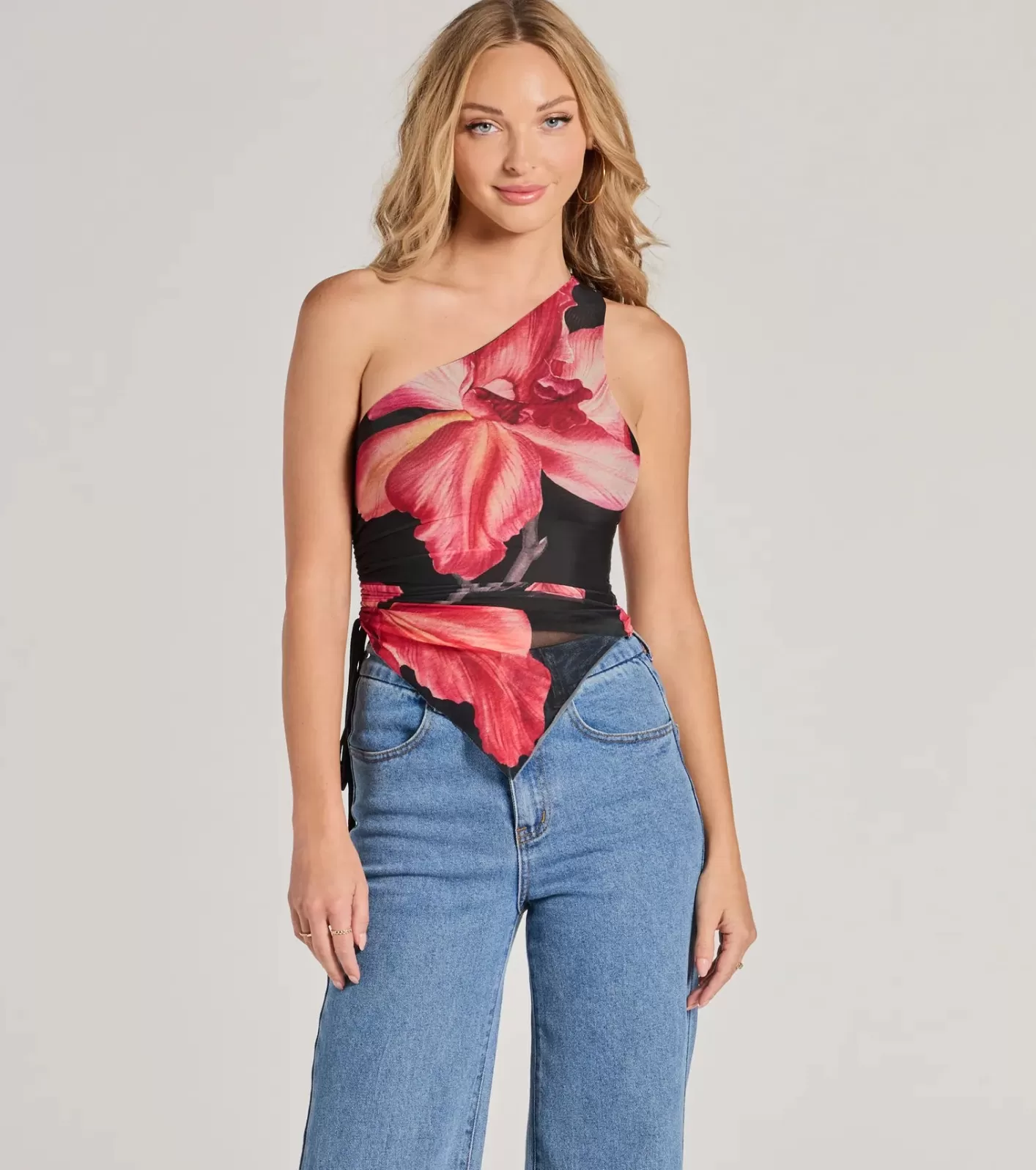 Windsor Pretty Bold One-Shoulder Floral Mesh Crop Top BLACK Flash Sale