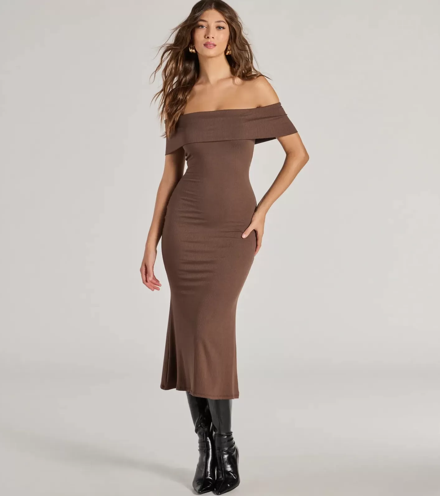 Windsor Sleek Silhouette Ribbed Knit Off-The-Shoulder Midi Dress BROWN Best