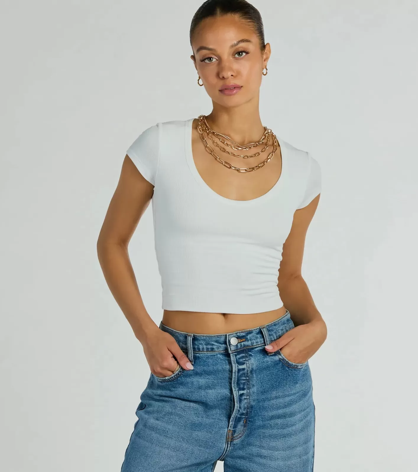 Windsor So Good Basic Scoop Neck Crop Tee IVORY Fashion