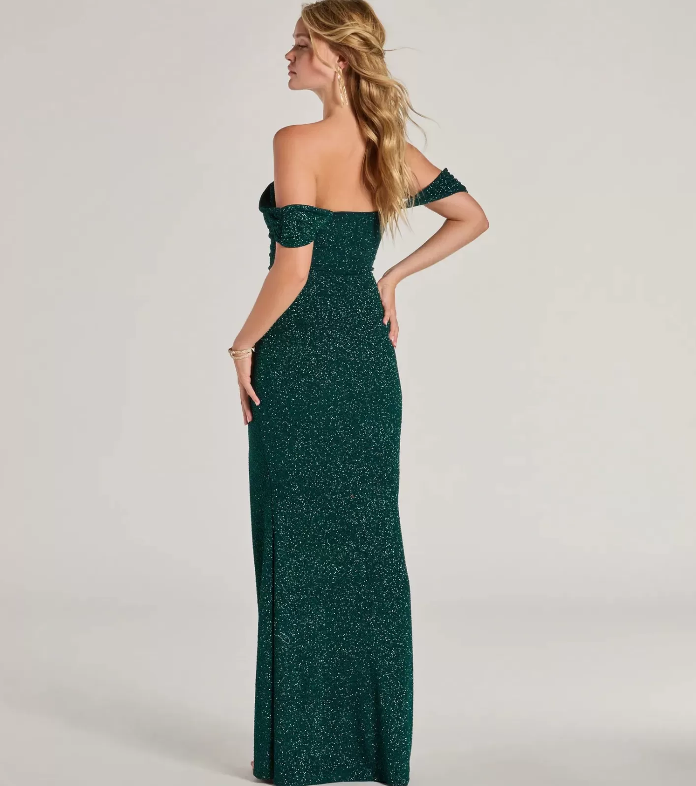 Windsor Tamara Off-The-Shoulder Mermaid Glitter Formal Dress HUNTER Fashion
