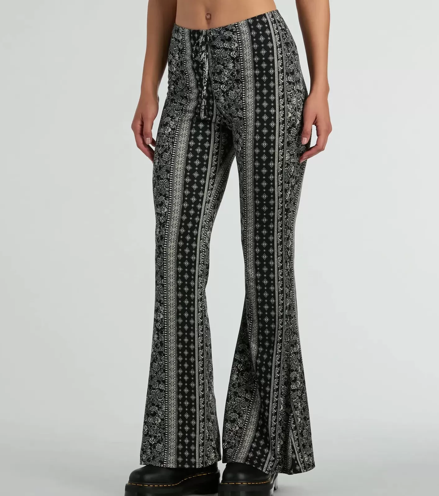 Windsor To The Sky Boho V-Waist Tie Flare Pants BLACK Best Sale