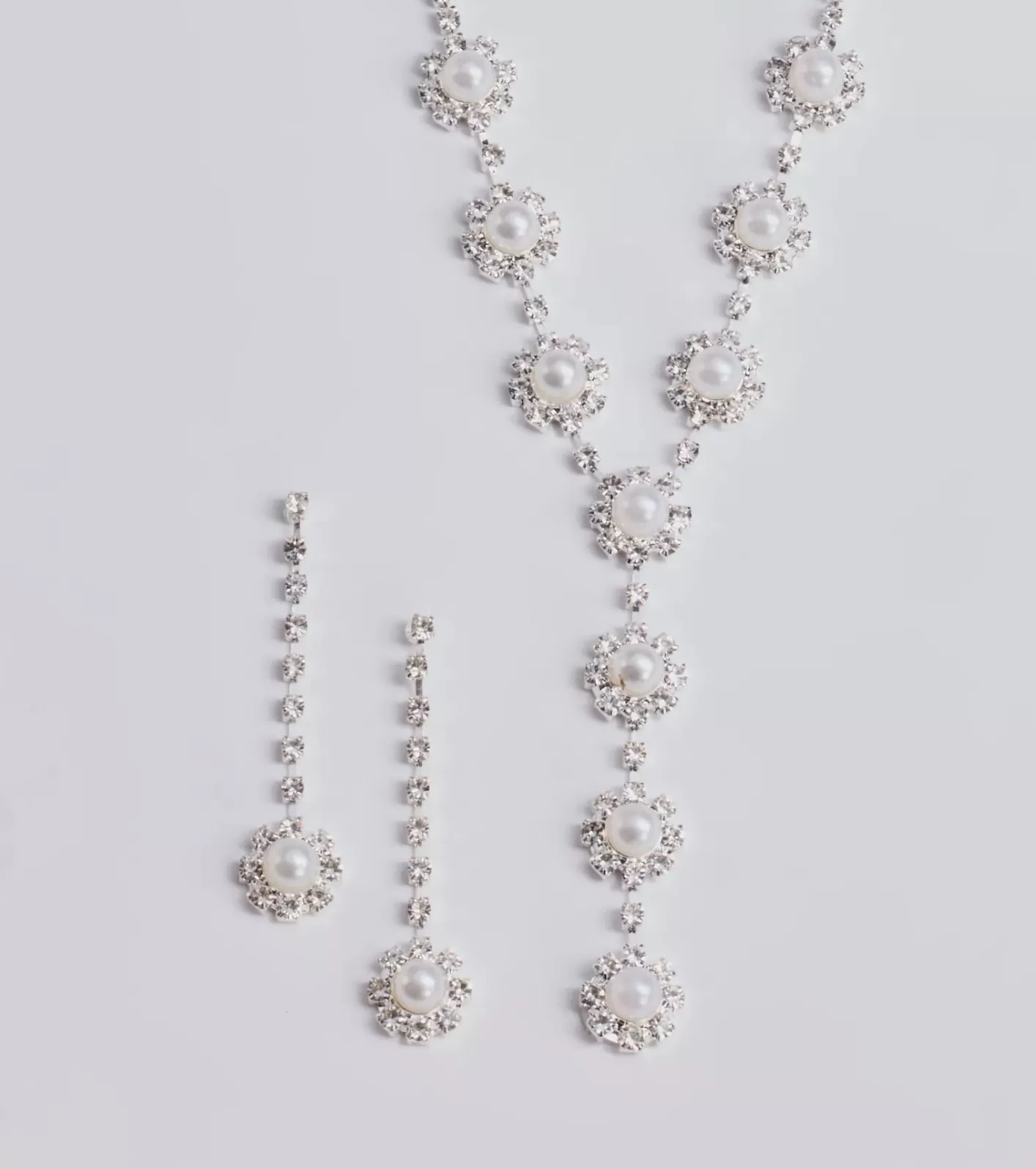 Windsor Truly Glam Rhinestone and Pearl Lariat Necklace Set SILVER Cheap