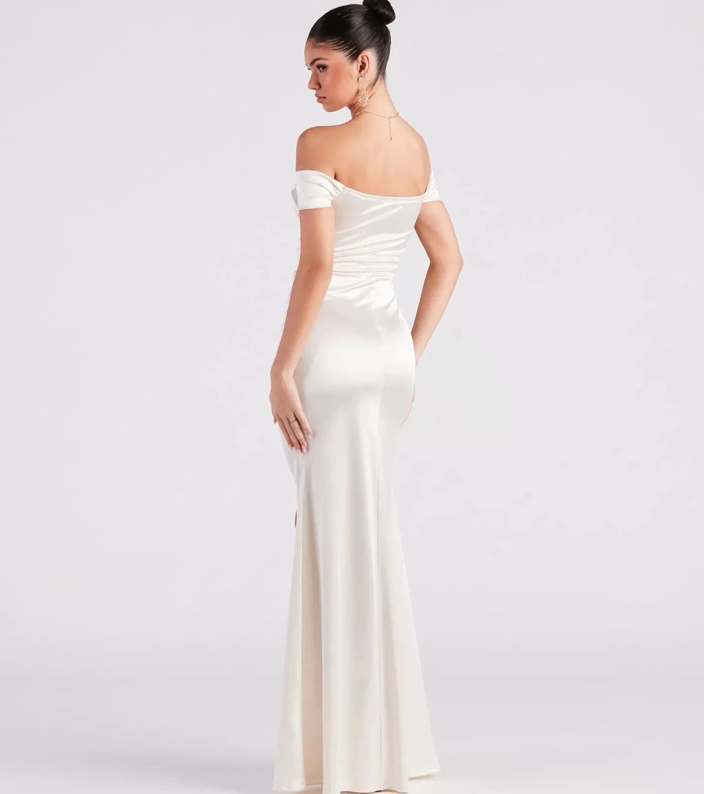 Windsor Valencia Formal Off-The-Shoulder Wrap Dress IVORY Fashion